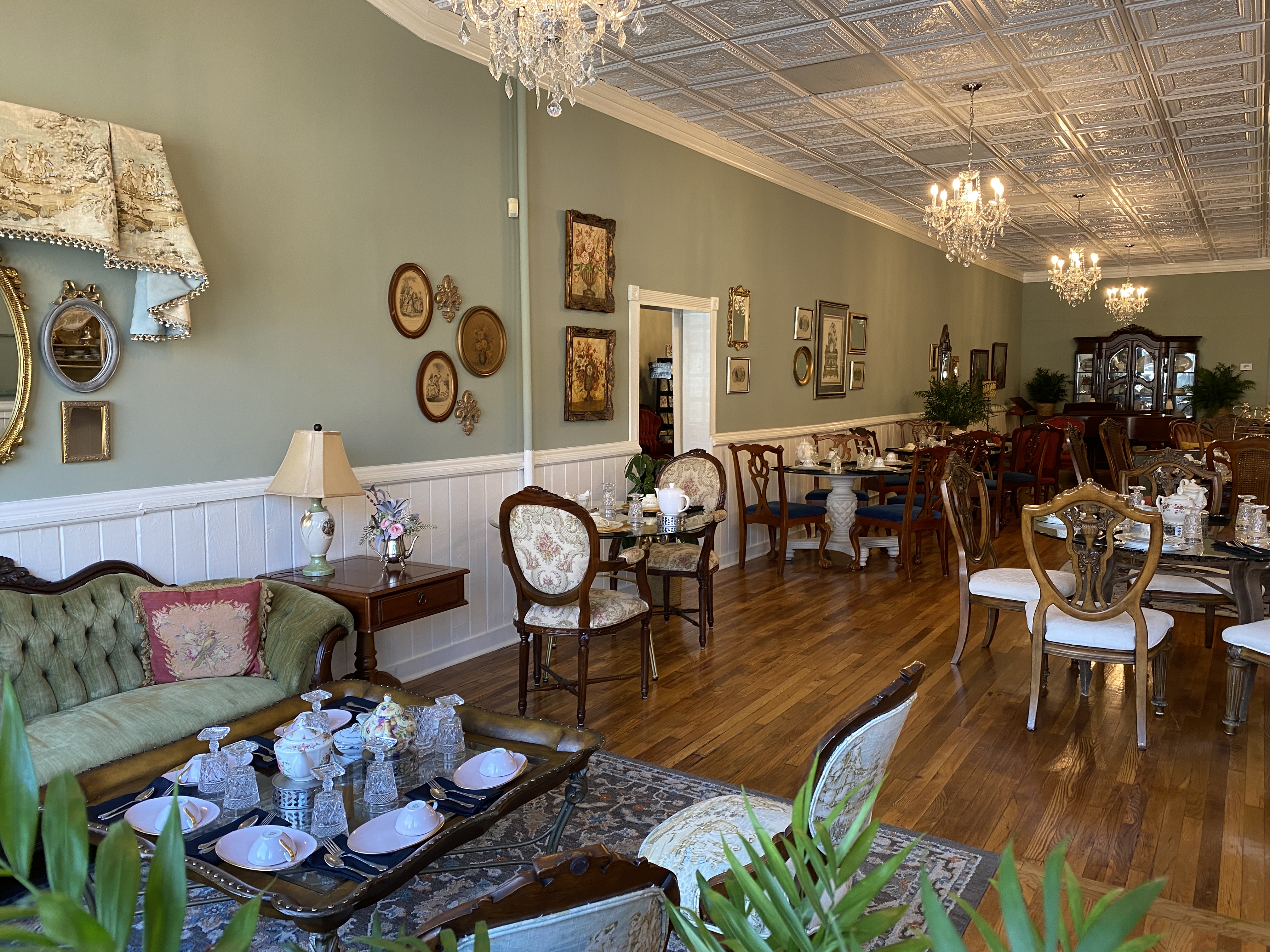 Party Time: Tea Room Etiquette